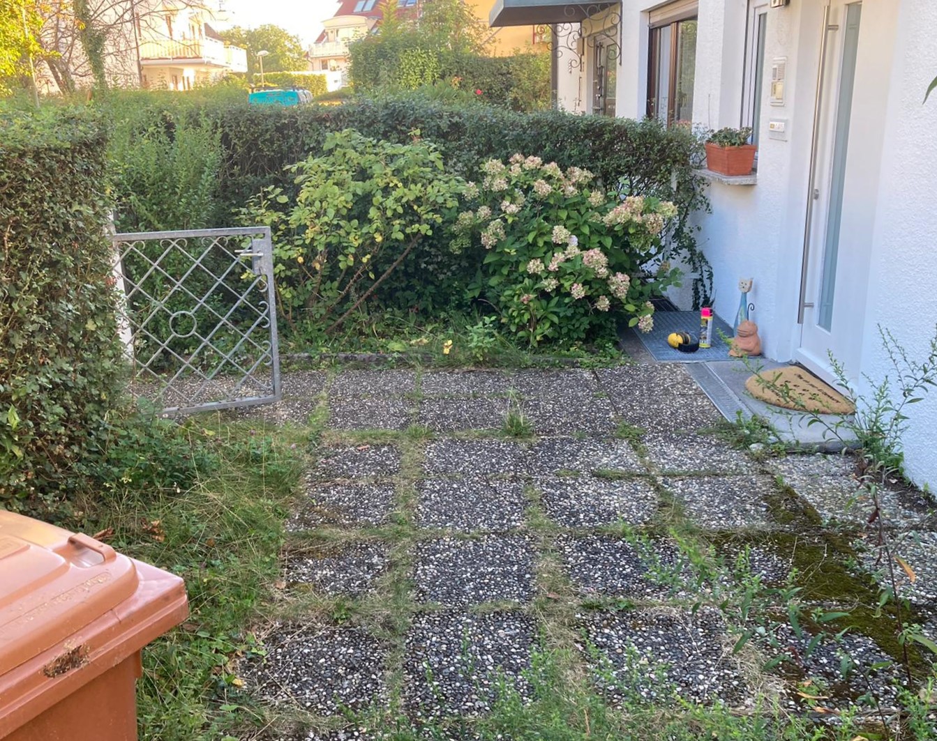Der ALTE Vorgarten VOR der Umgestaltung...