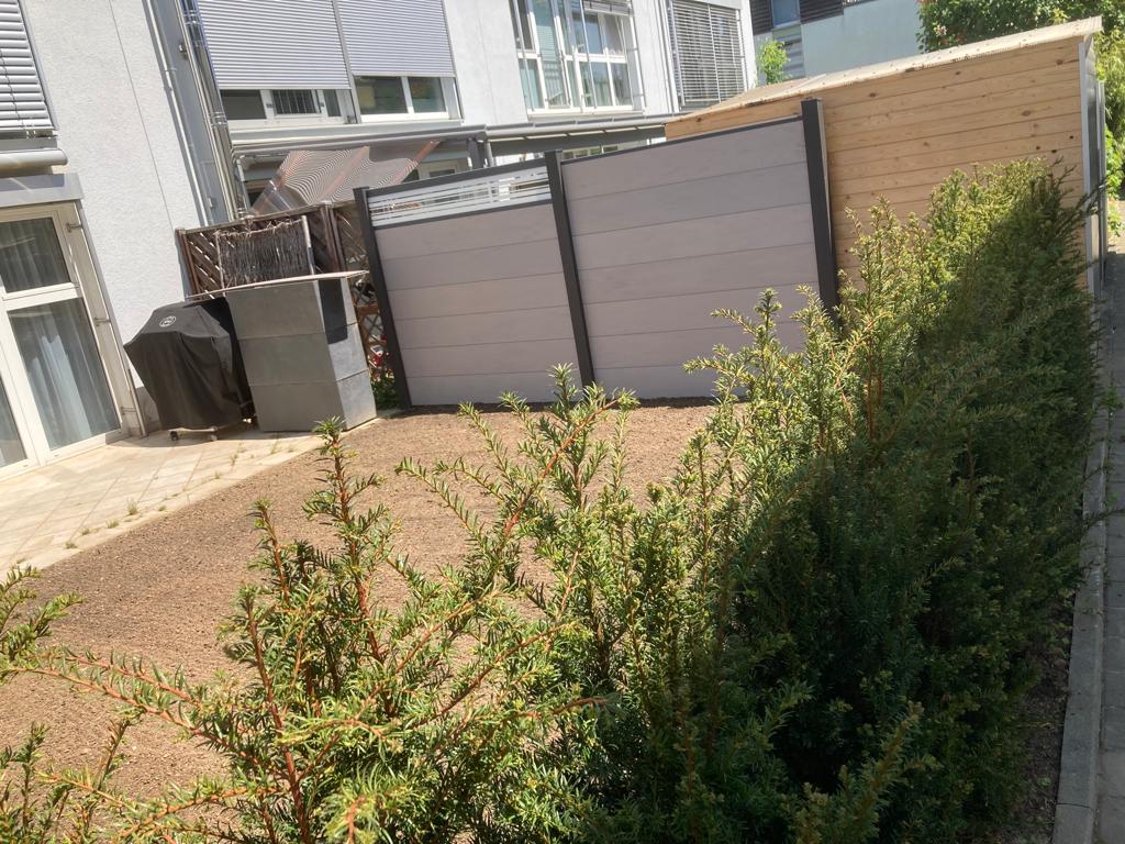 Sichtschutz und Neurasen im Prozess